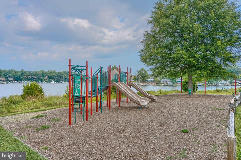Image 81 of property listing at 1813 POTOMAC RD, Edgewater, MD 21037
