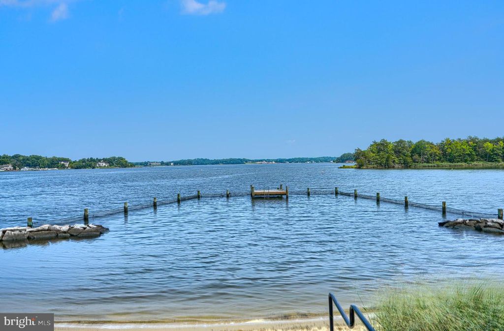 Image 96 of property listing at 1813 POTOMAC RD, Edgewater, MD 21037