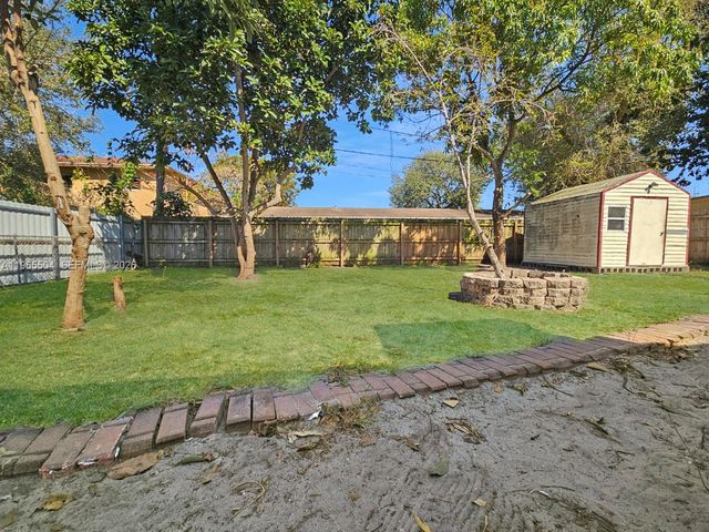 315 NE 165th St 315, Miami, FL 33162