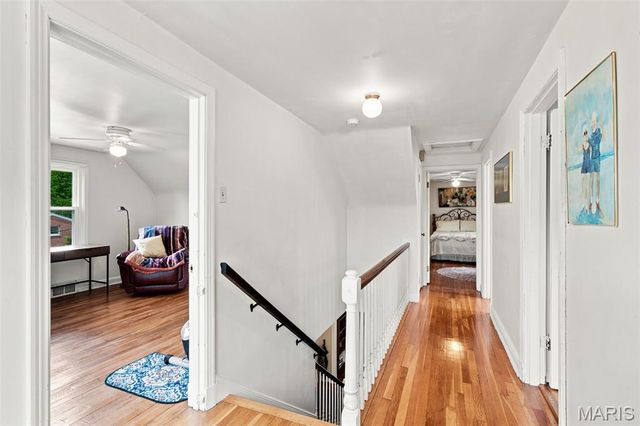 7816 Blackberry Avenue, St Louis, MO 63130