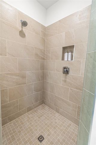4421 W BAY COURT AVENUE, Tampa, FL 33611