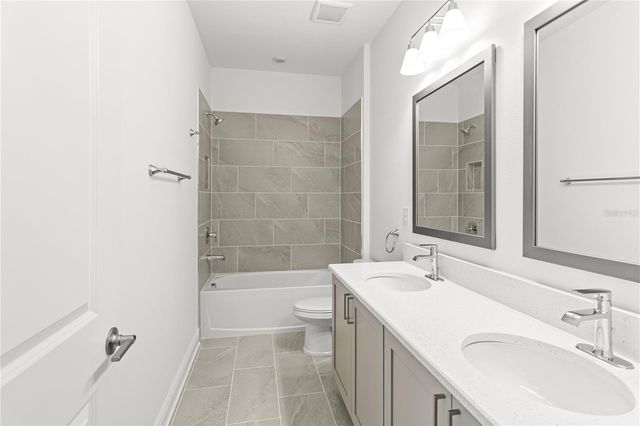 4421 W BAY COURT AVENUE, Tampa, FL 33611