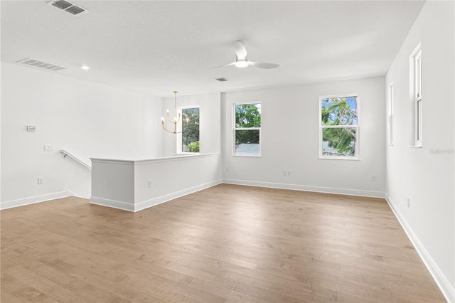 4421 W BAY COURT AVENUE, Tampa, FL 33611