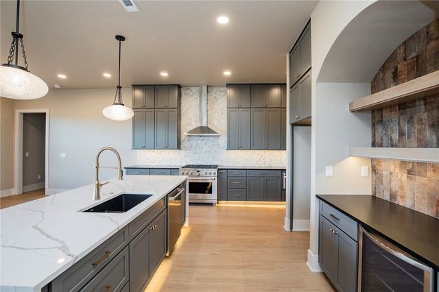 3804 SW Limelight Lane, Bentonville, AR 72713