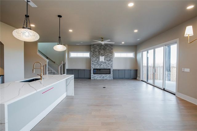 3804 SW Limelight Lane, Bentonville, AR 72713