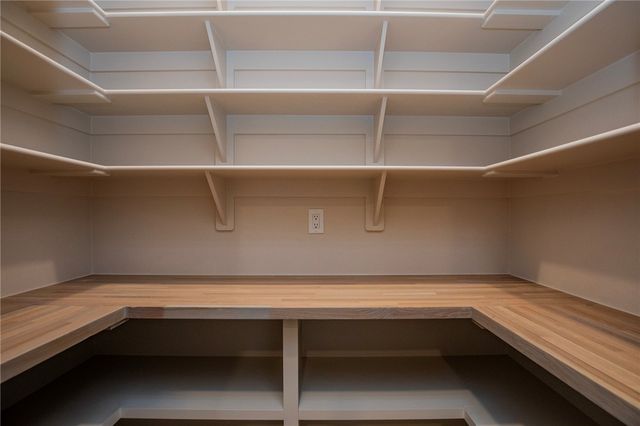 3804 SW Limelight Lane, Bentonville, AR 72713