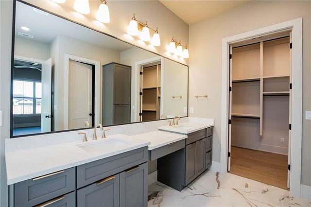 3804 SW Limelight Lane, Bentonville, AR 72713