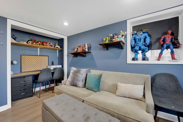 3815 Lawn Avenue, Western Springs, IL 60558