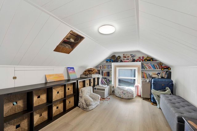 3815 Lawn Avenue, Western Springs, IL 60558