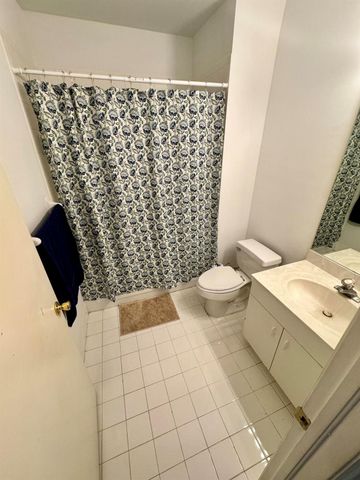 9189 Fontainebleau Boulevard 502, Miami, FL 33172