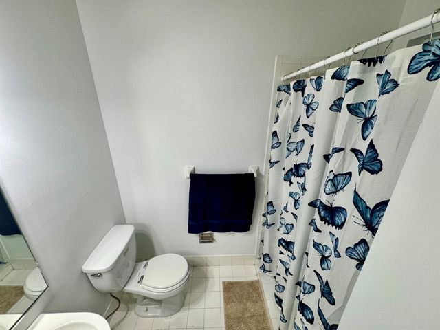 9189 Fontainebleau Boulevard 502, Miami, FL 33172