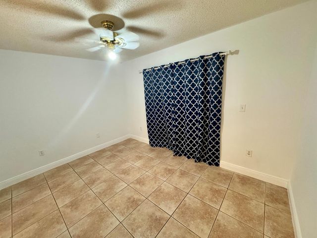 9189 Fontainebleau Boulevard 502, Miami, FL 33172