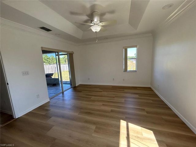 3761 39th AVE NE, Naples, FL 34120