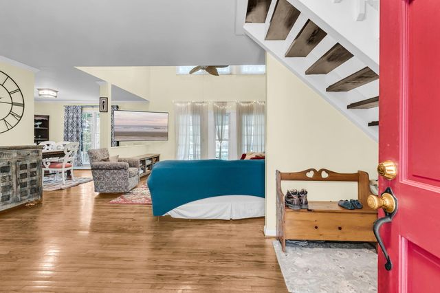 107 Westminster Avenue, Summerville, SC 29485