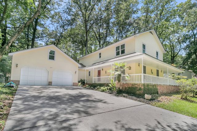 107 Westminster Avenue, Summerville, SC 29485