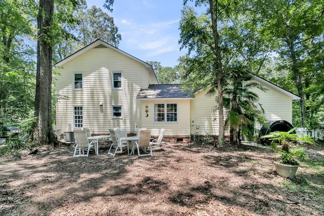 107 Westminster Avenue, Summerville, SC 29485