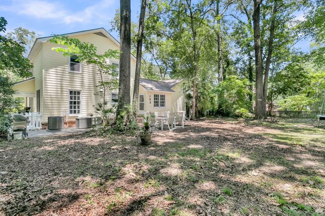 107 Westminster Avenue, Summerville, SC 29485