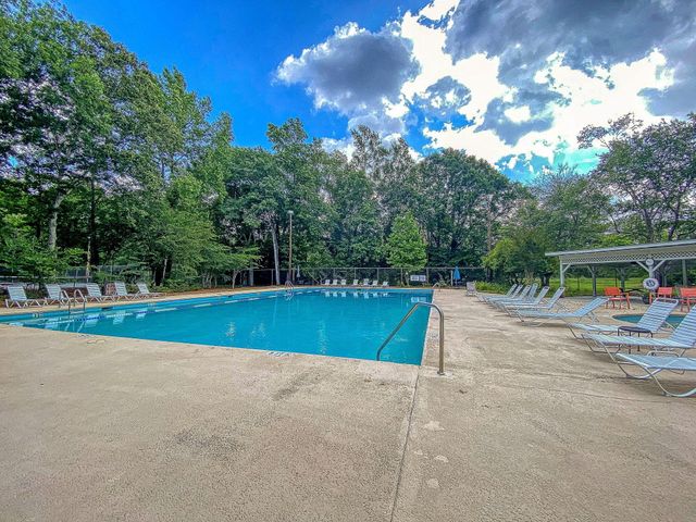 107 Westminster Avenue, Summerville, SC 29485