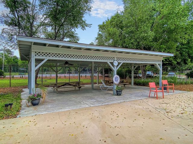 107 Westminster Avenue, Summerville, SC 29485