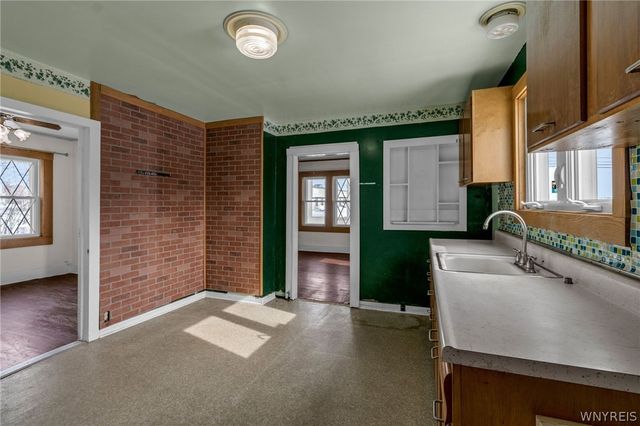 188 Cayuga Road, Cheektowaga, NY 14225