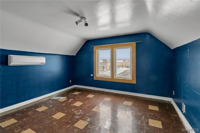 188 Cayuga Road, Cheektowaga, NY 14225