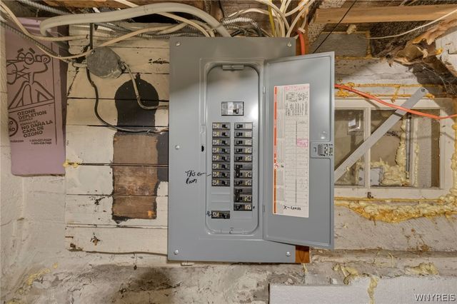 188 Cayuga Road, Cheektowaga, NY 14225