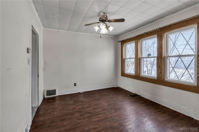 188 Cayuga Road, Cheektowaga, NY 14225