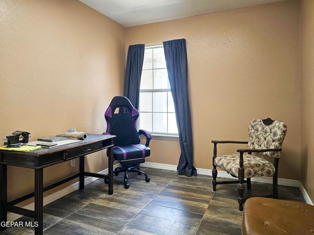 693 DESERT SAGE Drive, Horizon City, TX 79928