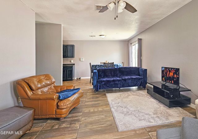 693 DESERT SAGE Drive, Horizon City, TX 79928