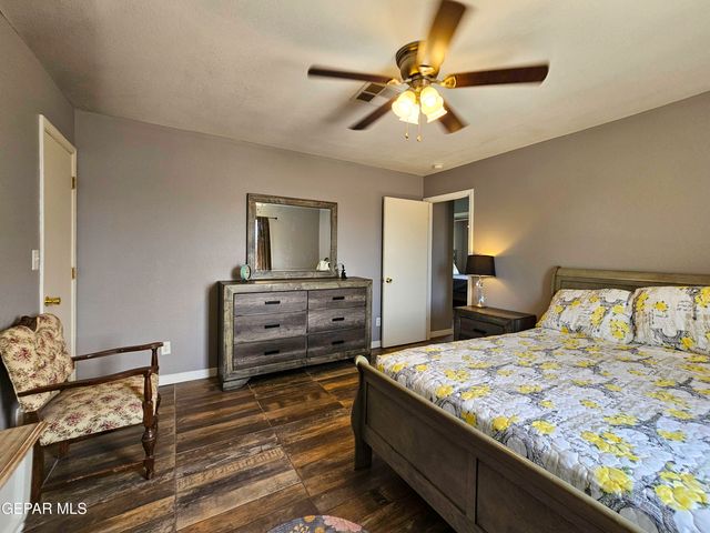 693 DESERT SAGE Drive, Horizon City, TX 79928