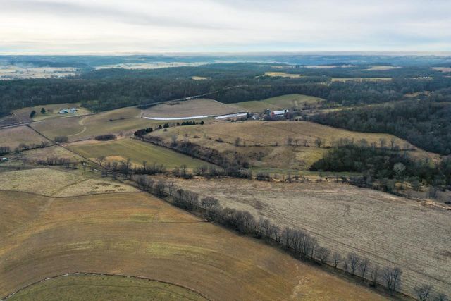 E5190 Sand Hill Road, Reedsburg, WI 53959