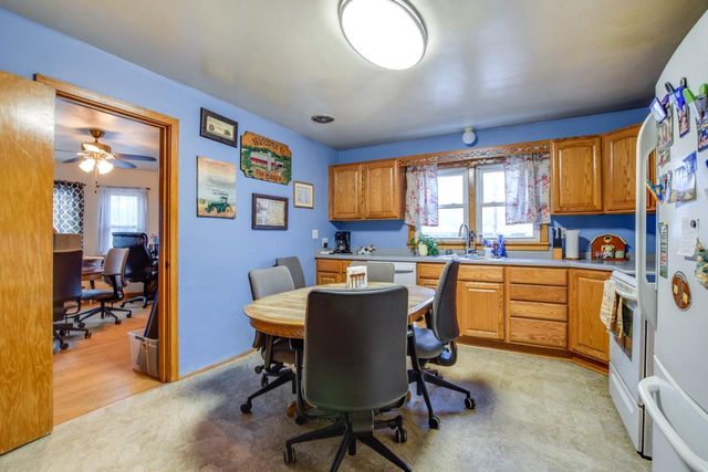 E5190 Sand Hill Road, Reedsburg, WI 53959