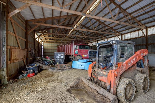 E5190 Sand Hill Road, Reedsburg, WI 53959