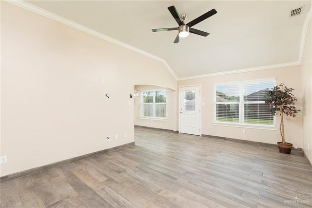 2305 E 19th Street, Mission, TX 78572