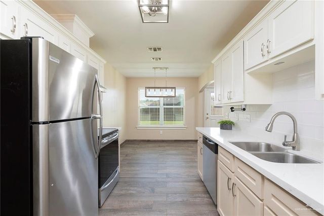 2305 E 19th Street, Mission, TX 78572