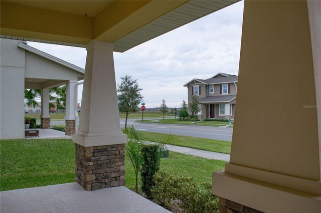 8112 SUMMERLAKE GROVES STREET, Winter Garden, FL 34787