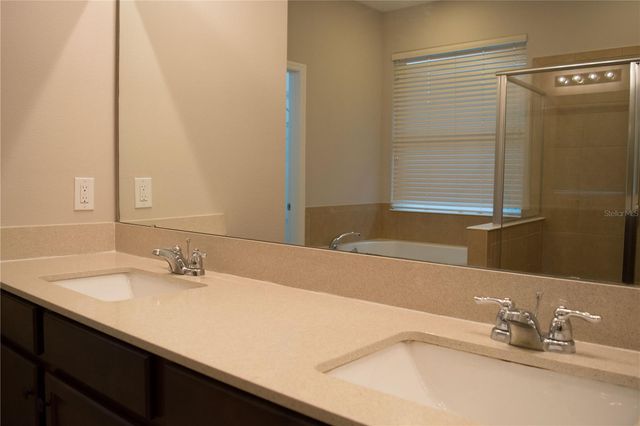 8112 SUMMERLAKE GROVES STREET, Winter Garden, FL 34787