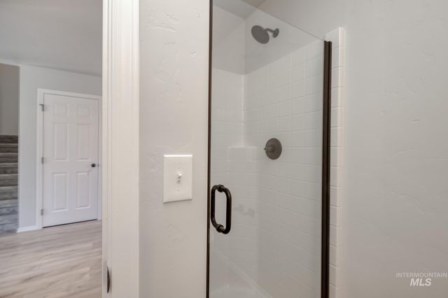 1144 W Cub River Dr, Meridian, ID 83642