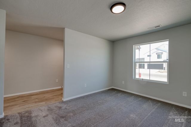 1144 W Cub River Dr, Meridian, ID 83642