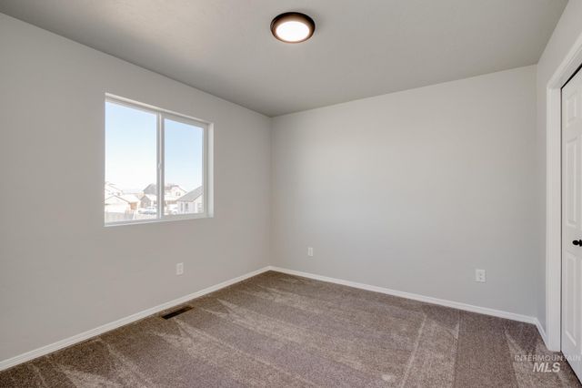 1144 W Cub River Dr, Meridian, ID 83642