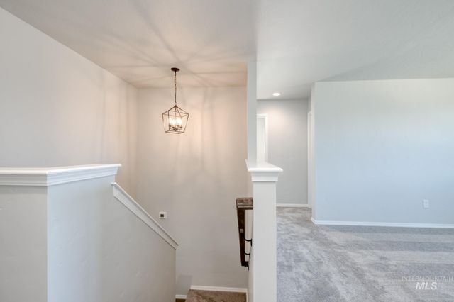 1144 W Cub River Dr, Meridian, ID 83642