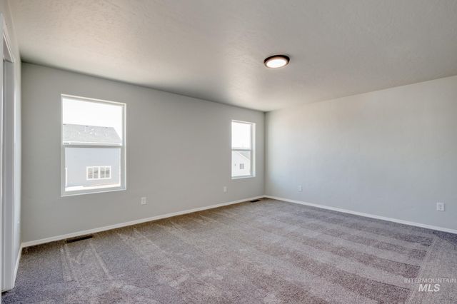 1144 W Cub River Dr, Meridian, ID 83642