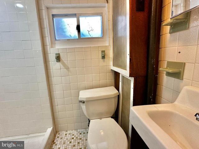 2701 13TH ST S, Arlington, VA 22204