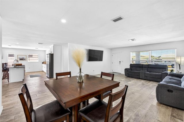 5448 LEEWARD LANE, New Port Richey, FL 34652