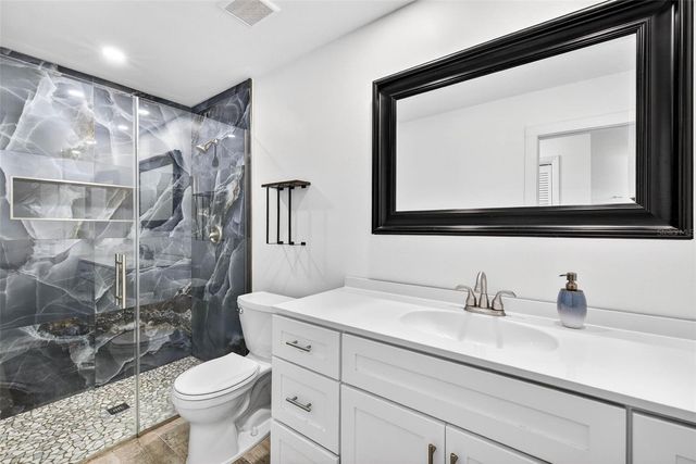 5448 LEEWARD LANE, New Port Richey, FL 34652