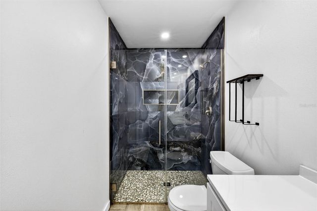 5448 LEEWARD LANE, New Port Richey, FL 34652