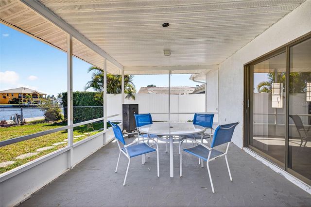 5448 LEEWARD LANE, New Port Richey, FL 34652