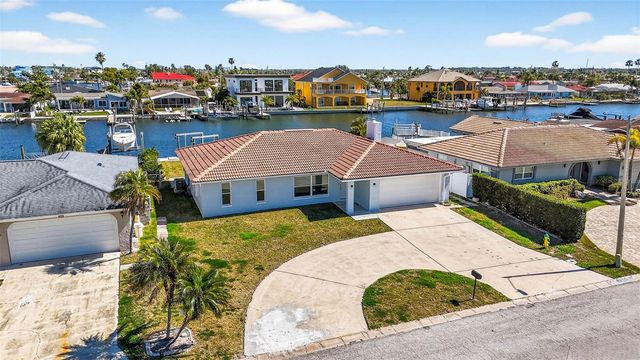 5448 LEEWARD LANE, New Port Richey, FL 34652