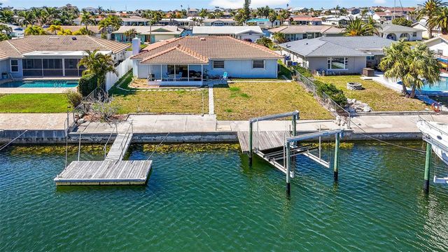 5448 LEEWARD LANE, New Port Richey, FL 34652