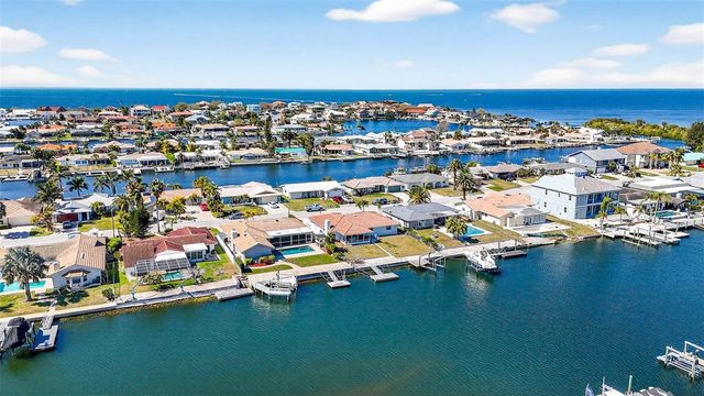 5448 LEEWARD LANE, New Port Richey, FL 34652